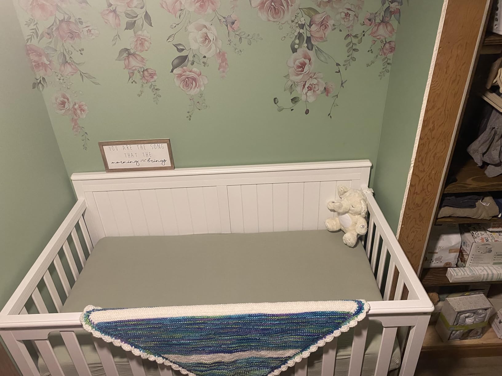Graco Hadley 5-in-1 Convertible Crib with Drawer, White customer photo 1