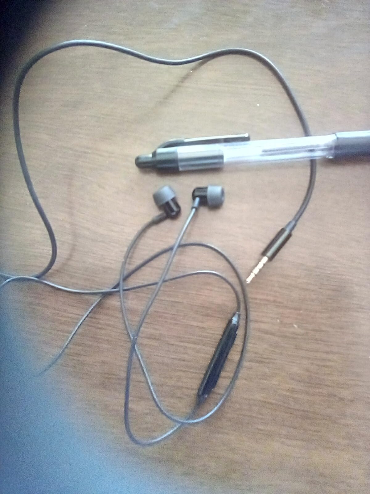 AGPTEK Sleep Earbuds, in-Ear Earphones for Sleeping with 3 Sizes customer photo 2