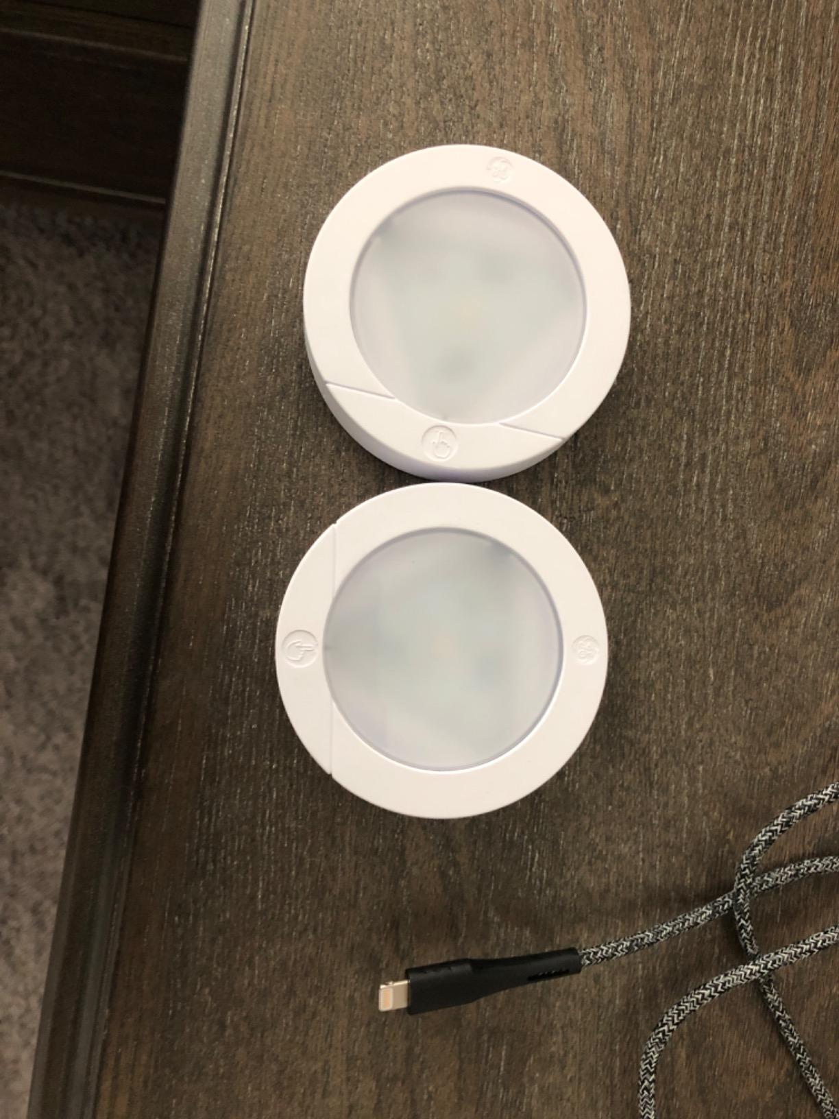 GE Battery Powered Puck Lights, Touch On/Off, 20 Lumens, 4 Pack customer photo 2