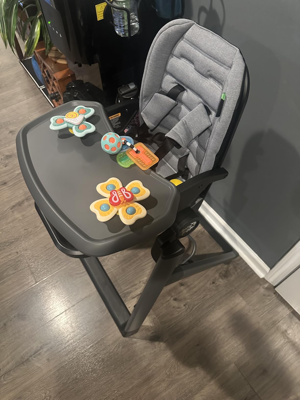 Baby Jogger® City Bistro High Chair, Graphite customer photo 1