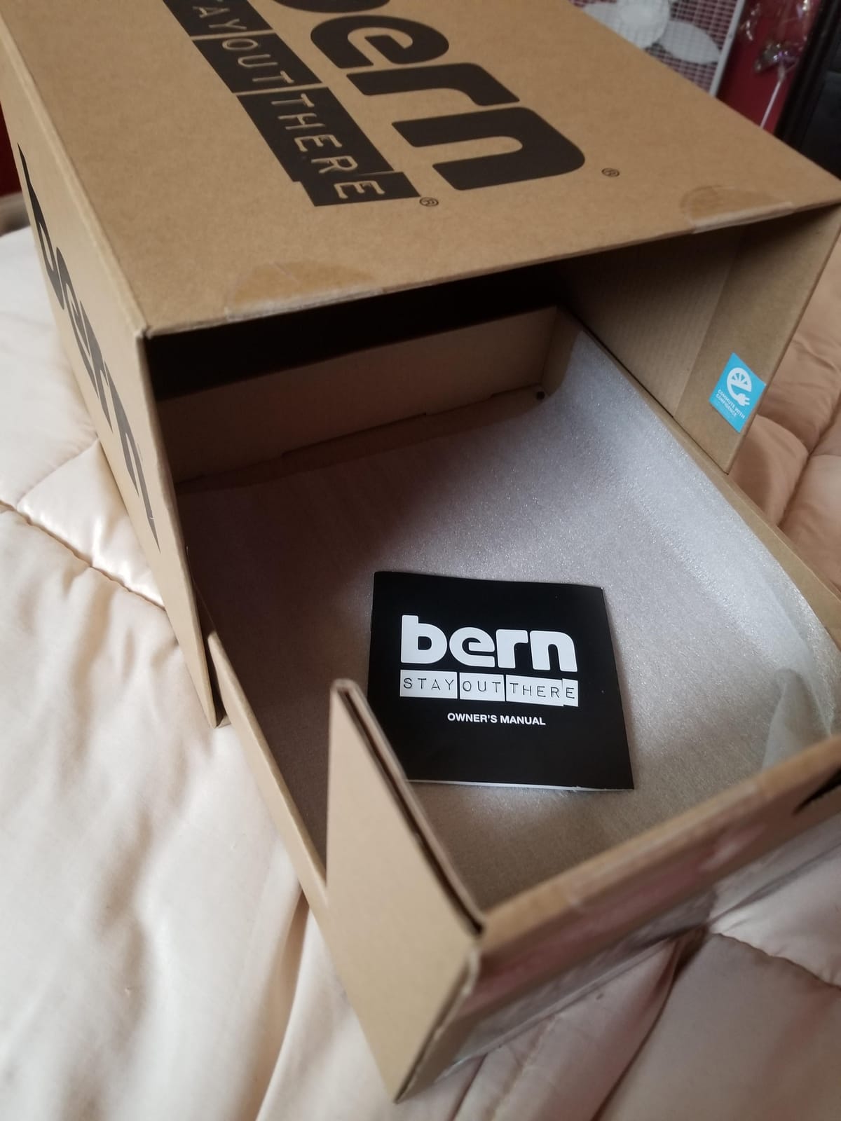 Bern Hudson MIPS Adult Bike Helmet with Rotational Impact Safety, up to 27 MPH│Adjustable│Safety Light Included│for Bikes, E Scooters, E Bikes│Fully Certified customer photo 2