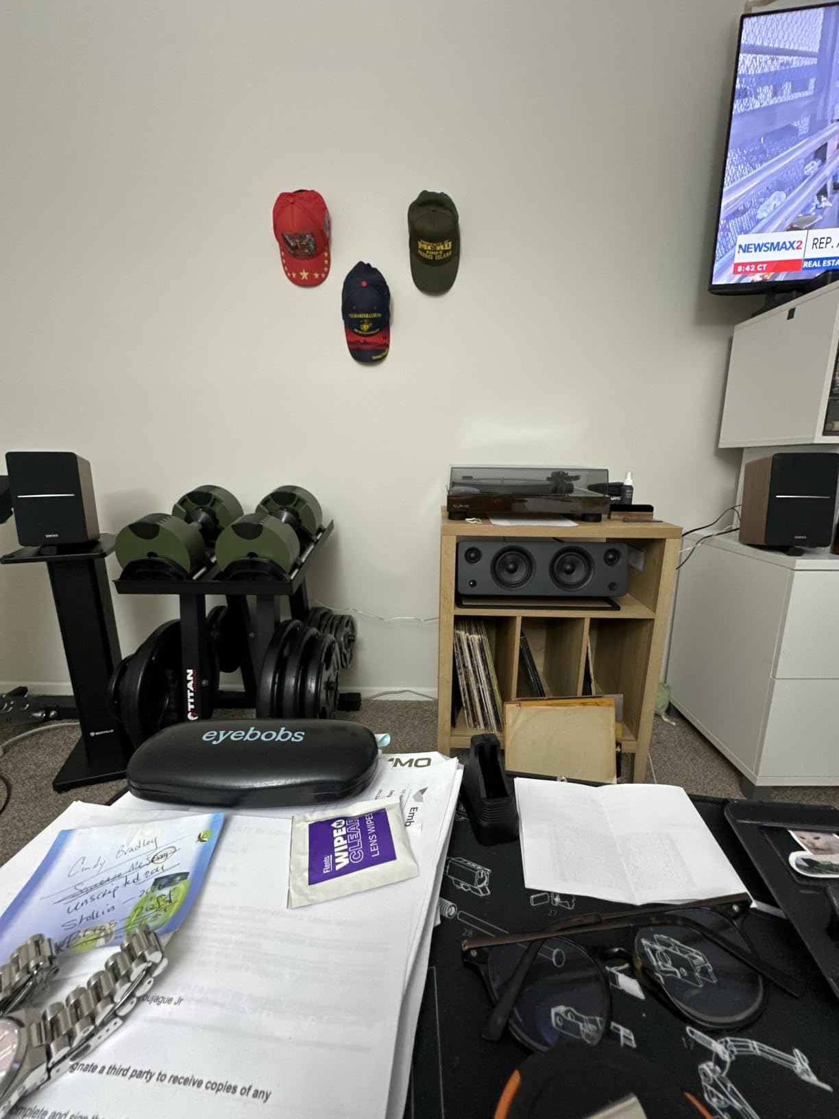 Edifier R1280DBs Active Bluetooth Bookshelf Speakers - Optical Input - 2.0 Wireless Studio Monitor Speaker - 42W RMS with Subwoofer Line Out - Wood Grain customer photo 1