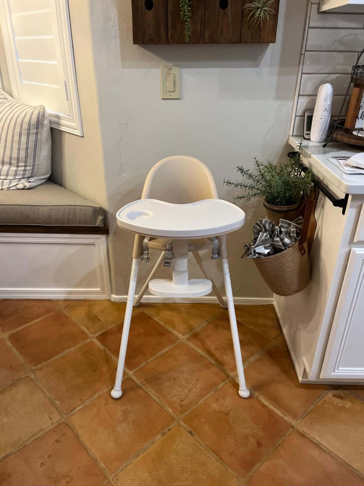 Mallify Foldable High Chair, Space-Saving Portable Baby High Chair with Removable Double Tray, Modern Convertible Baby Feeding Chair, Lightweight, Easy to Clean, Beige customer photo 2