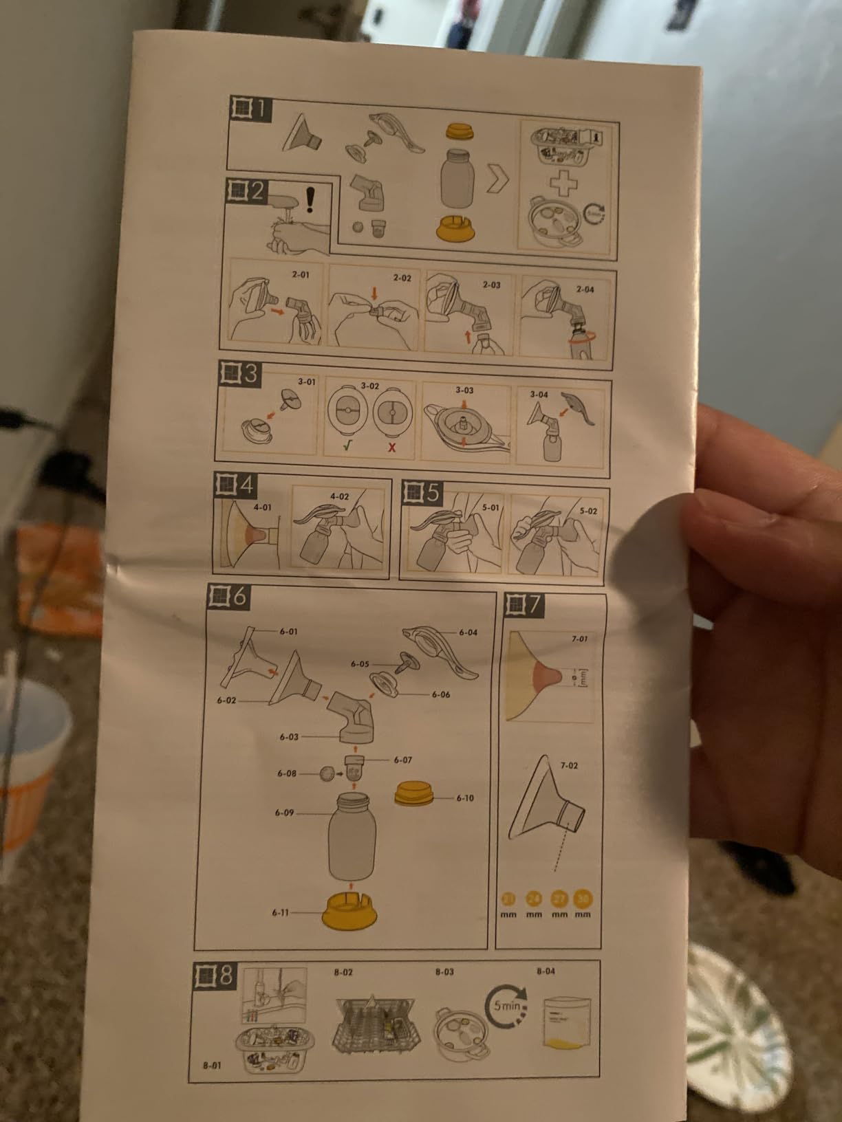 Medela Harmony Manual Breast Pump, On-the-Go, More Milk Output customer photo 2