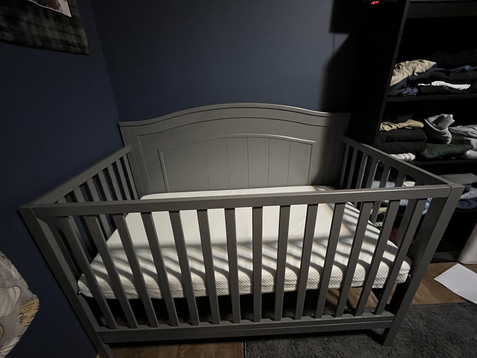 Oxford Baby North Bay 4-in-1 Convertible Baby Crib, Dove Gray, GreenGuard Gold Certified customer photo 1