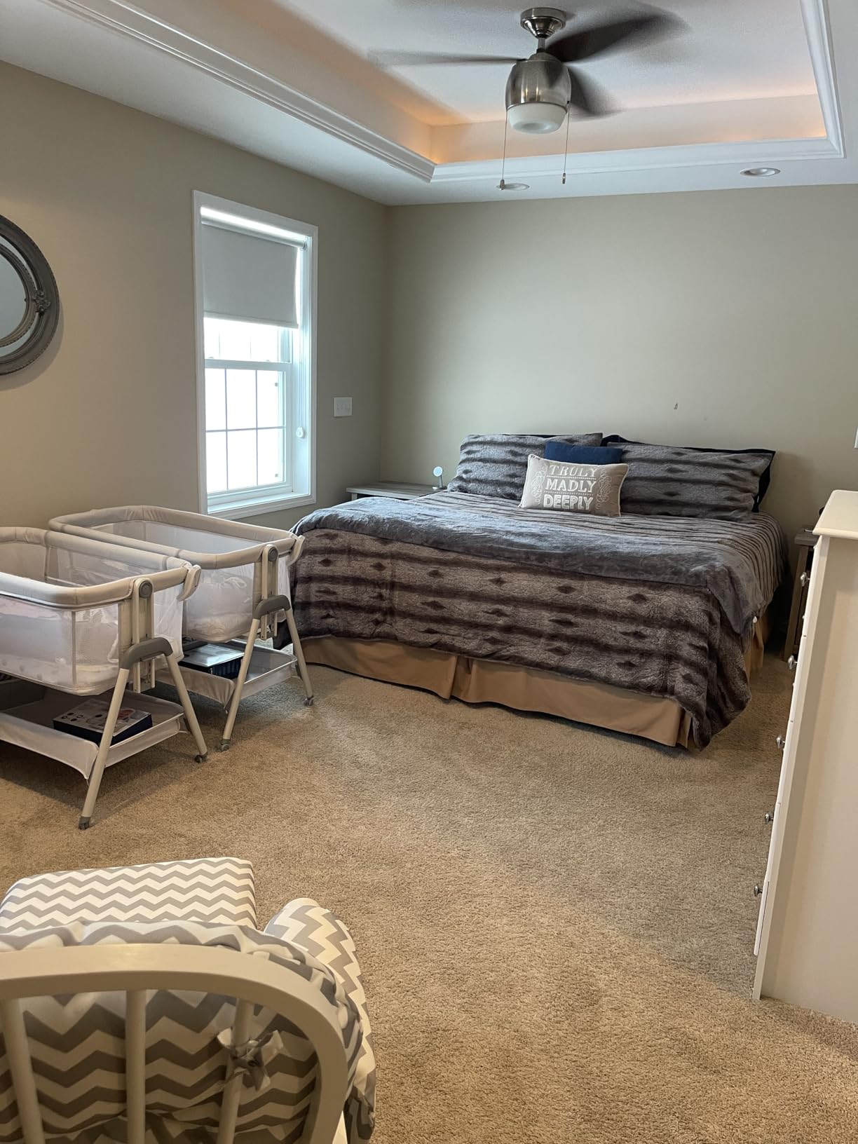 ANGELBLISS Baby Bassinet Bedside Sleeper with Wheels, 6 Heights (Beige) customer photo 2