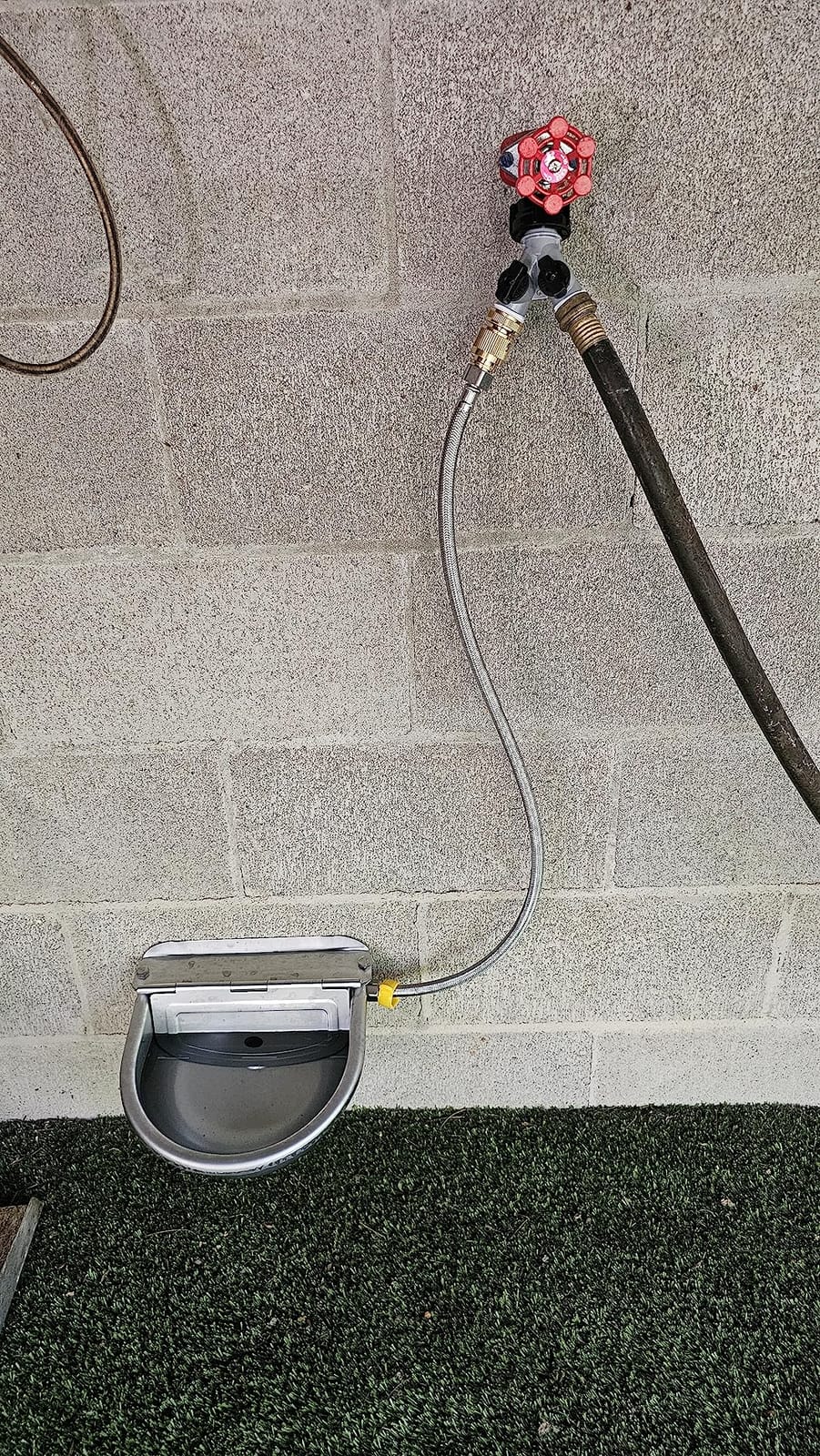 Ademon Automatic Animal Drinking Water Bowl with Float Valve, Standard Pipe,3L Stainless Steel Waterer Feeder Farm Dog Dispenser Kit Self Filling for Livestock Horse Goat Water Trough customer photo 2