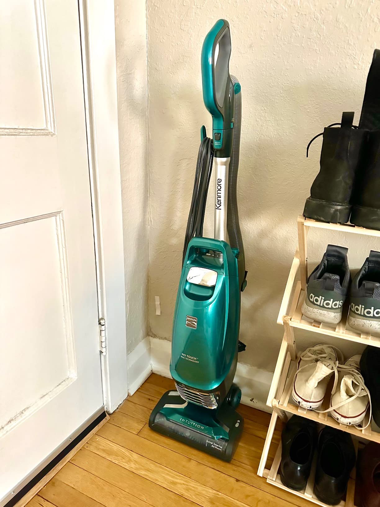 Kenmore Intuition Bagged Upright Vacuum Cleaner Lightweight customer photo 1
