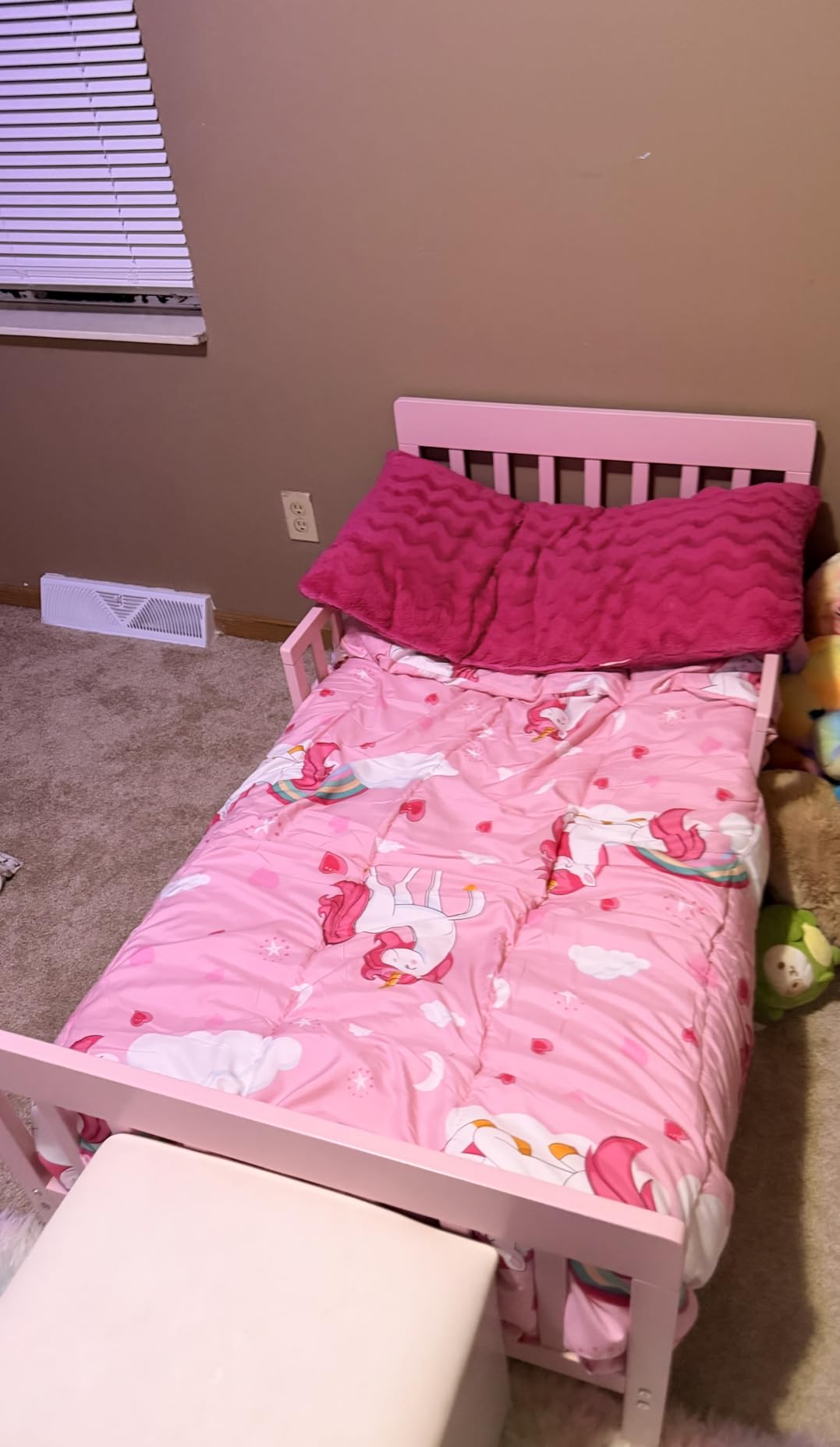 Dream On Me Finn Toddler Bed, GREENGUARD Gold, Pinewood, Vintage White Oak customer photo 2