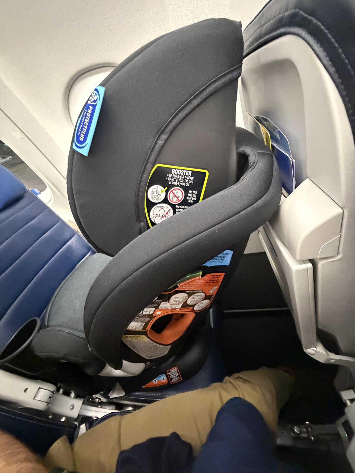 Graco® Turn2Me 3-in-1 Convertible Car Seat Rotating Seat feature with Rear-Facing Forward-Facing and Highback Booster options in Cambridge customer photo 2
