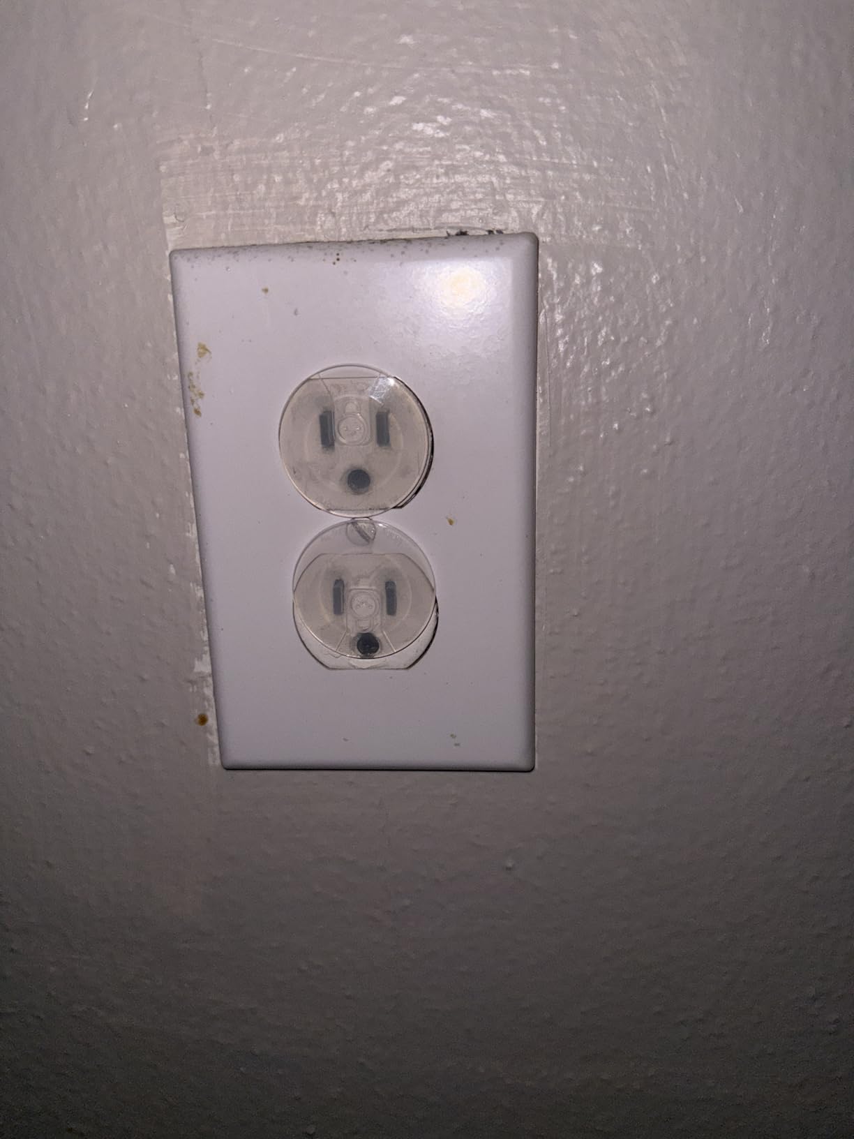 Baby Proof Me 24 Outlet Covers for Baby Proofing, Plug Covers Child Safety customer photo 1