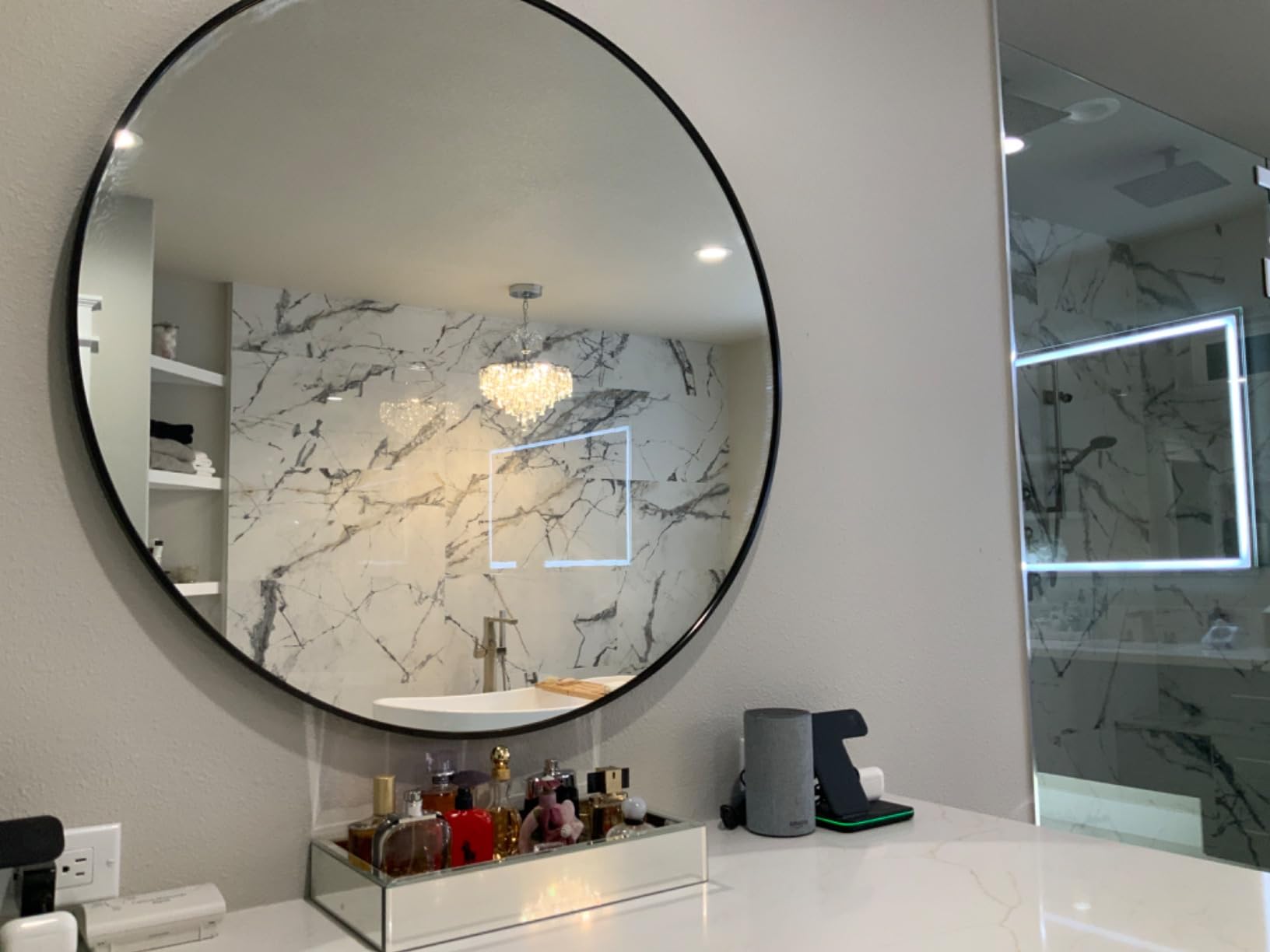 Itrue Round Metal Wall Mirror, 12 Inch, Black Frame Bathroom Mirror customer photo 1