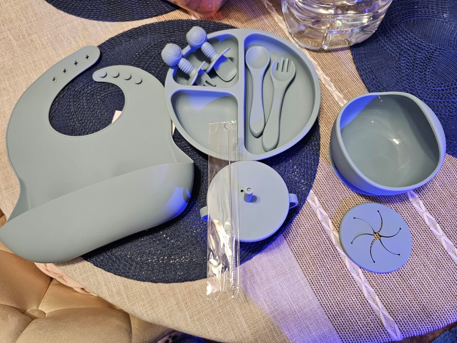 HippoBaby Baby Led Weaning Supplies | 10 Piece Silicone Baby Feeding Set, Baby Toddler Bib Cup Divided Plate and Bowl Self Feeding Spoons Dish Set,Baby Utensils | Toddler Feeding Supplies customer photo 1