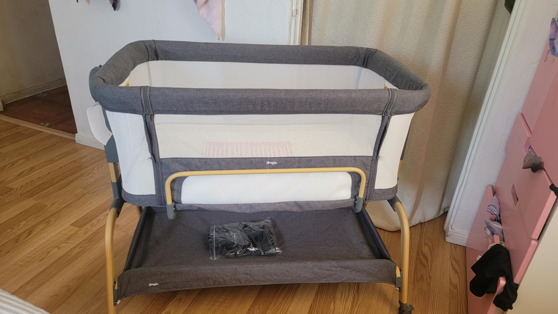 Jimglo 3-in-1 Baby Bassinet, Bedside Sleeper & Rocking Bassinet, Full Mesh customer photo 1