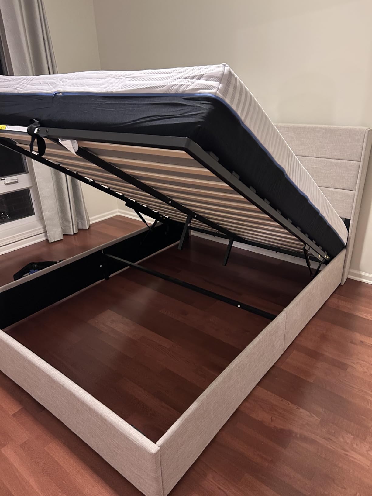 Allewie Queen Size Lift Up Hydraulic Storage Bed Frame Light Beige customer photo 2