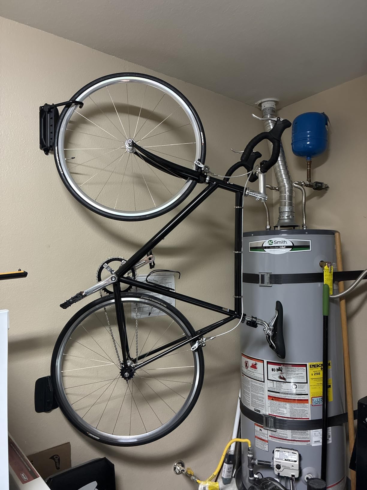 monTEK Swivel Bike Wall Mount, Bike Hangers for Garage, 1 Pack customer photo 2