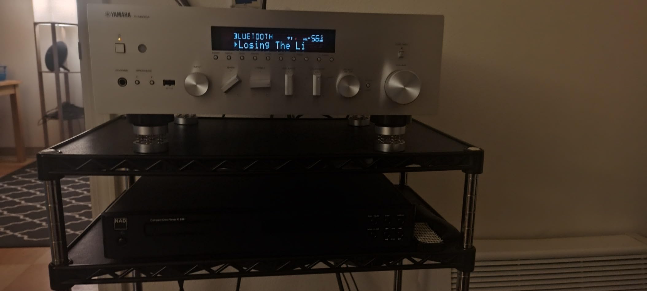R-N600A Network Receiver with Streaming, Phono and Built-in DAC, Black customer photo 1