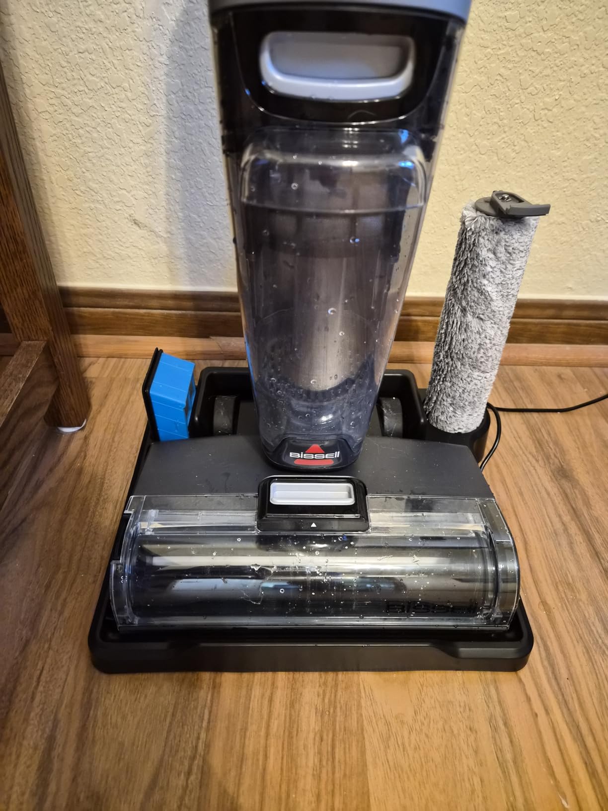 Bissell CrossWave OmniForce Cordless Wet Dry Vacuum Mop, 3882 customer photo 2