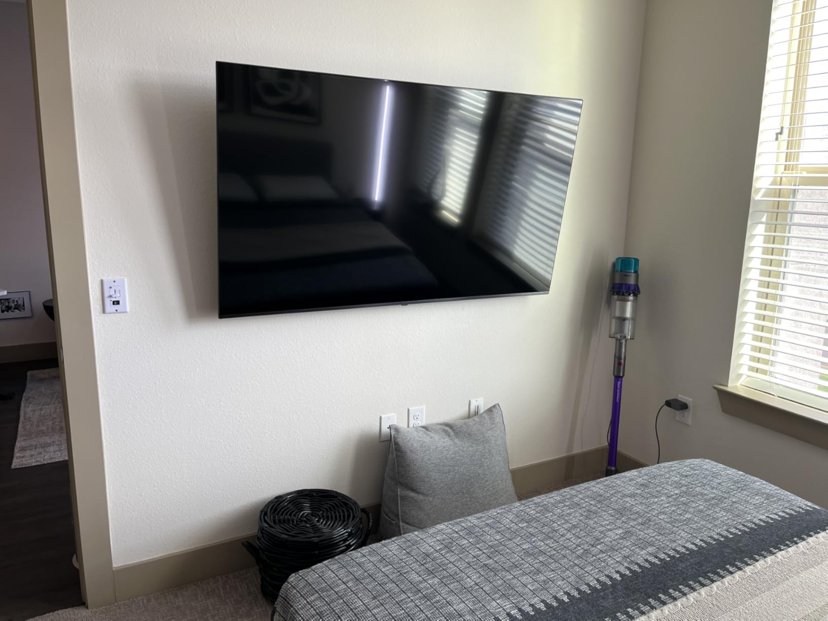 LG 86-Inch Class QNED90T Series Mini LED Smart TV 4K Processor Flat Screen with Magic Remote AI-Powered with Alexa Built-in (86QNED90TUA, 2024) customer photo 1