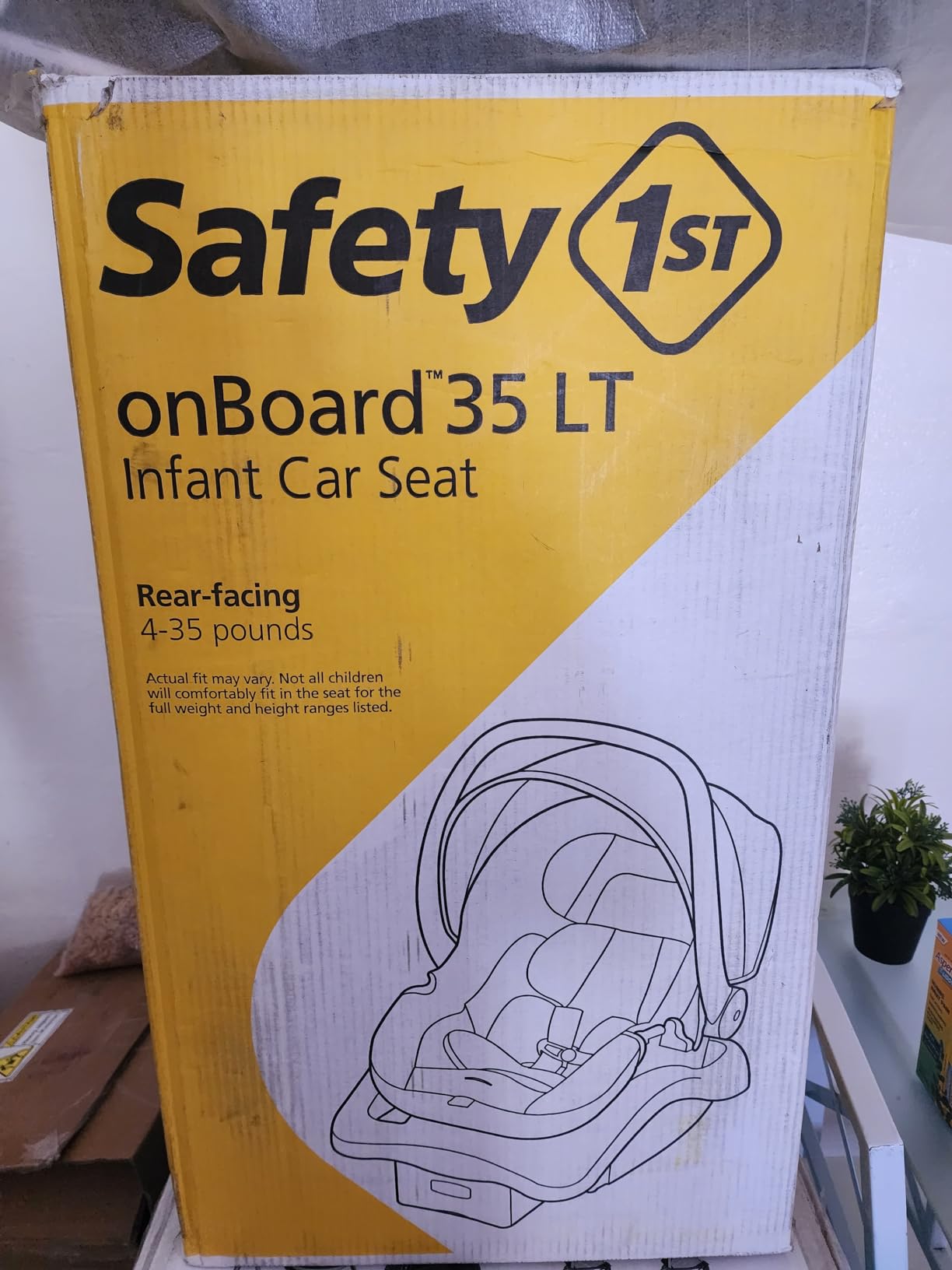 Safety 1st OnBoard FLX Infant Car Seat with Base, Lightweight Baby Car Seat for Travel, Monument 4 customer photo 1