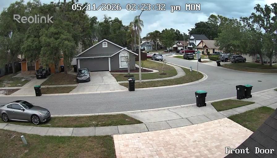 REOLINK Argus PT Ultra First 4K Solar Security Cameras Wireless Outdoor customer photo 2
