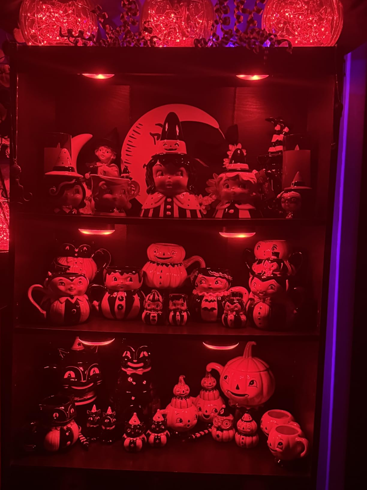 EZVALO RGB Under Cabinet Puck Lights with Remote, Motion Sensor Lights customer photo 2