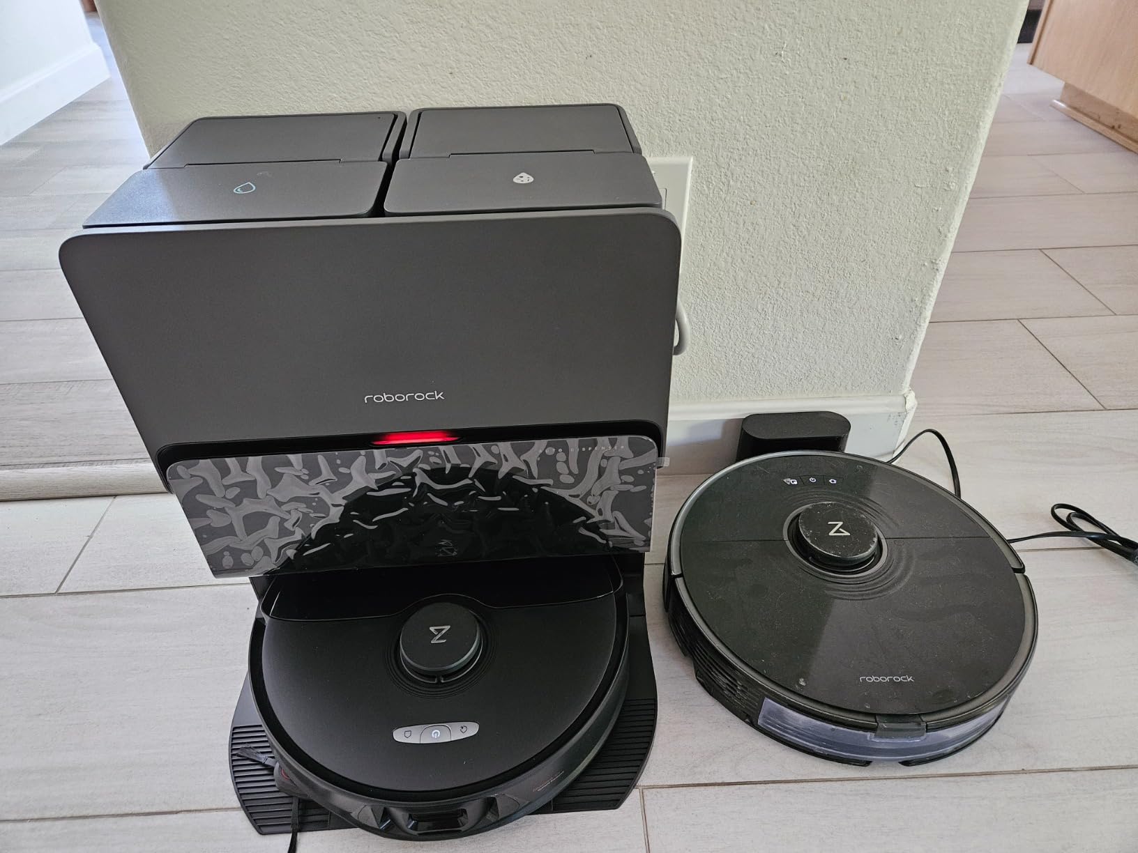 roborock S8 Max Ultra with Refill & Drainage System Robot Vacuum and Mop customer photo 2