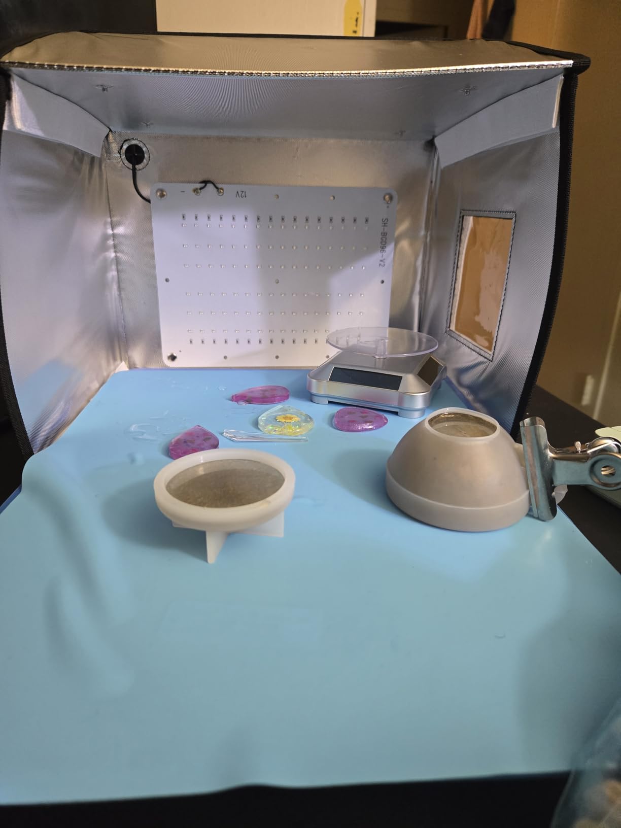Upgrade UV Resin Curing Box with Adjustable Brightness 48W 395nm UV Curing Light Smart Time Control UV Cure Station DIY Curing Enclosure for SLA/DLP/LCD 3D Printer Solidify Photosensitive Resin customer photo 2