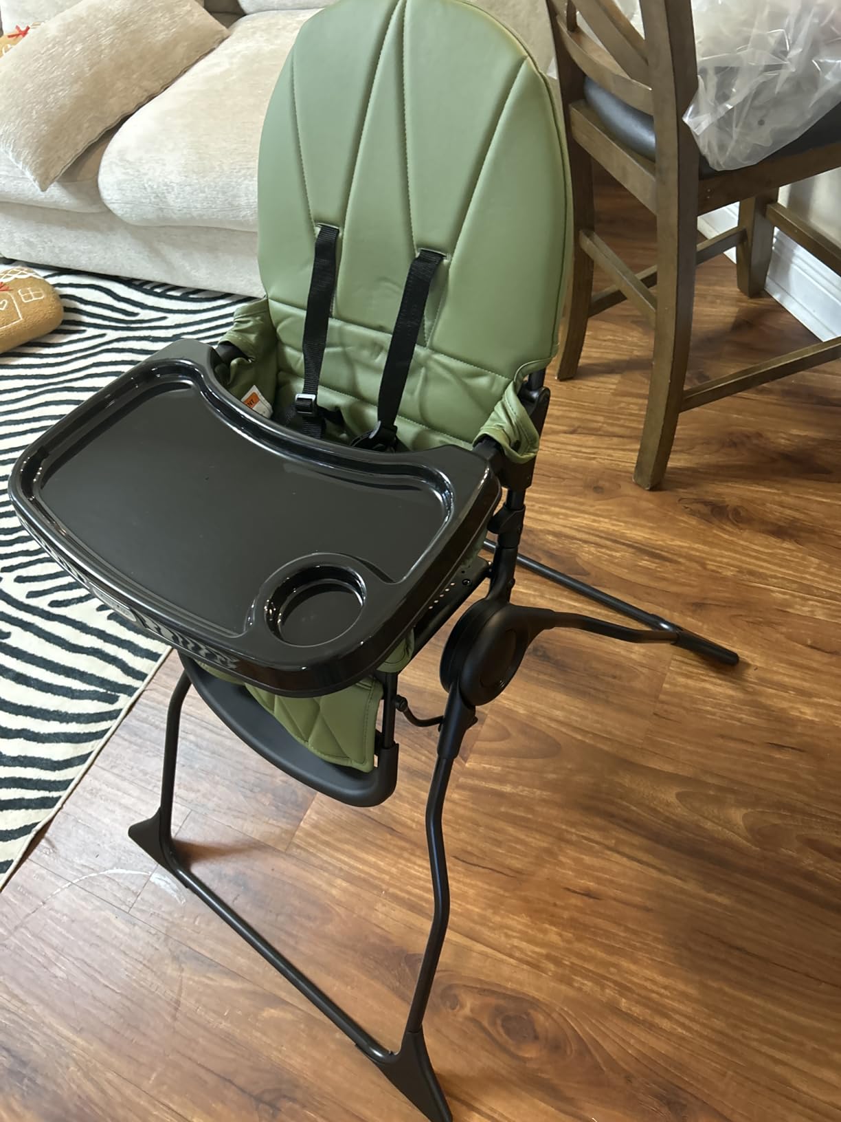 Dream On Me Snack and Stow Highchair | Adjustable Feeding Chair with Removable Tray, Lightweight, Foldable Design, Easy to Clean, Perfect for Toddlers & Infants customer photo 2