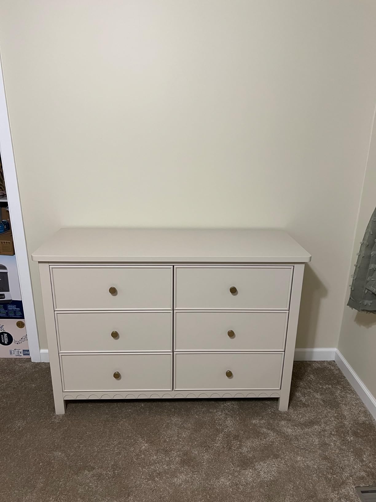 Graco Sasha 3-Drawer Chest with Changing Table Topper, Sage customer photo 2