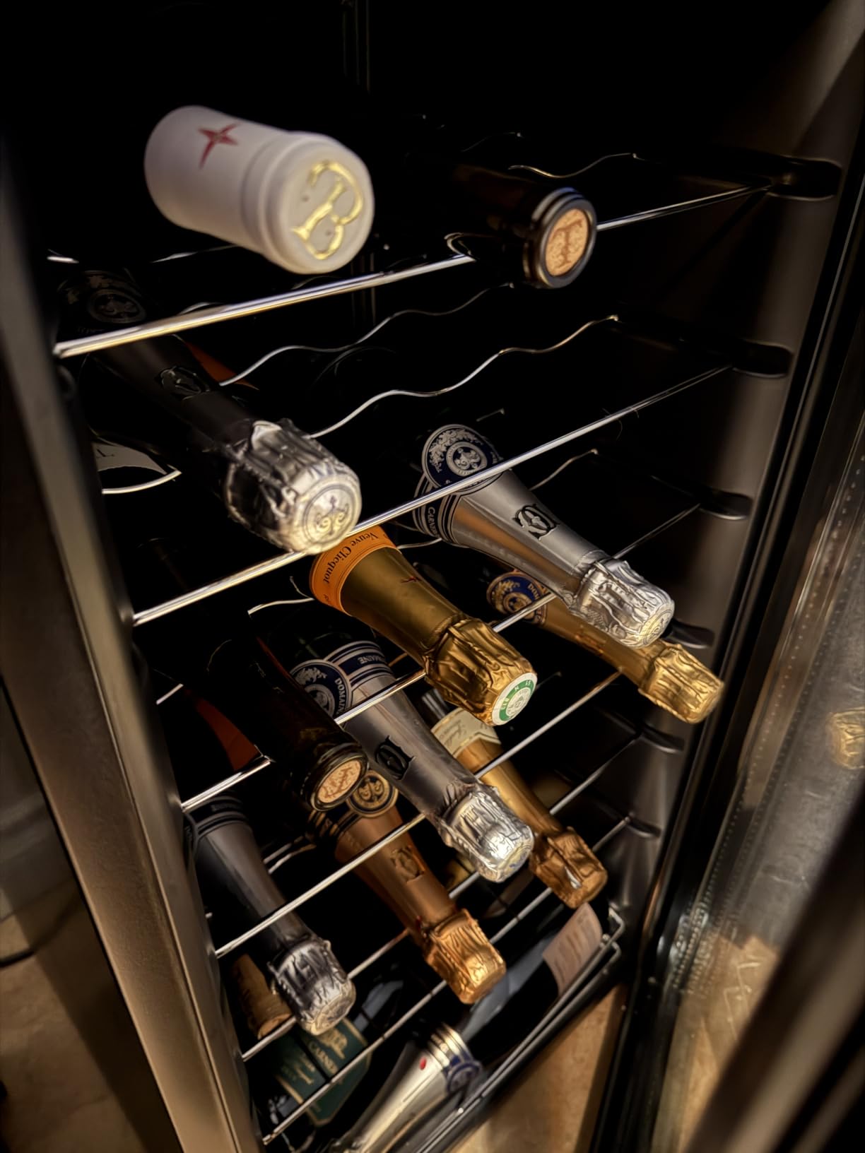 BODEGA 15 Inch Dual Zone Wine Fridge, 30 Bottle, Black 15” Wine Cooler Under Counter For Home and Kitchen, With Double-Layer Glass Door, Wine Refrigerators Free standing with Temperature Control. customer photo 1