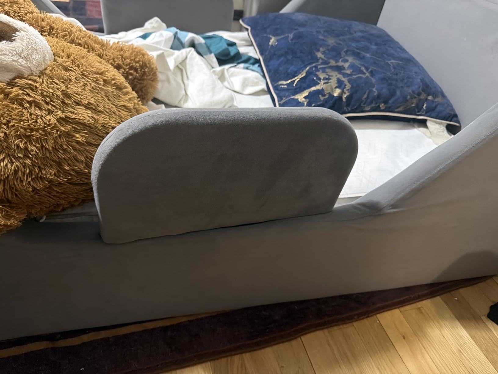 Zumspiel Toddler Floor Bed with Removable Safety Rails and Storage Bag, Kids Bed for Girl and Boys, Standard Crib Size, Safety Upholstered Child Beds, Low to Floor Design customer photo 1