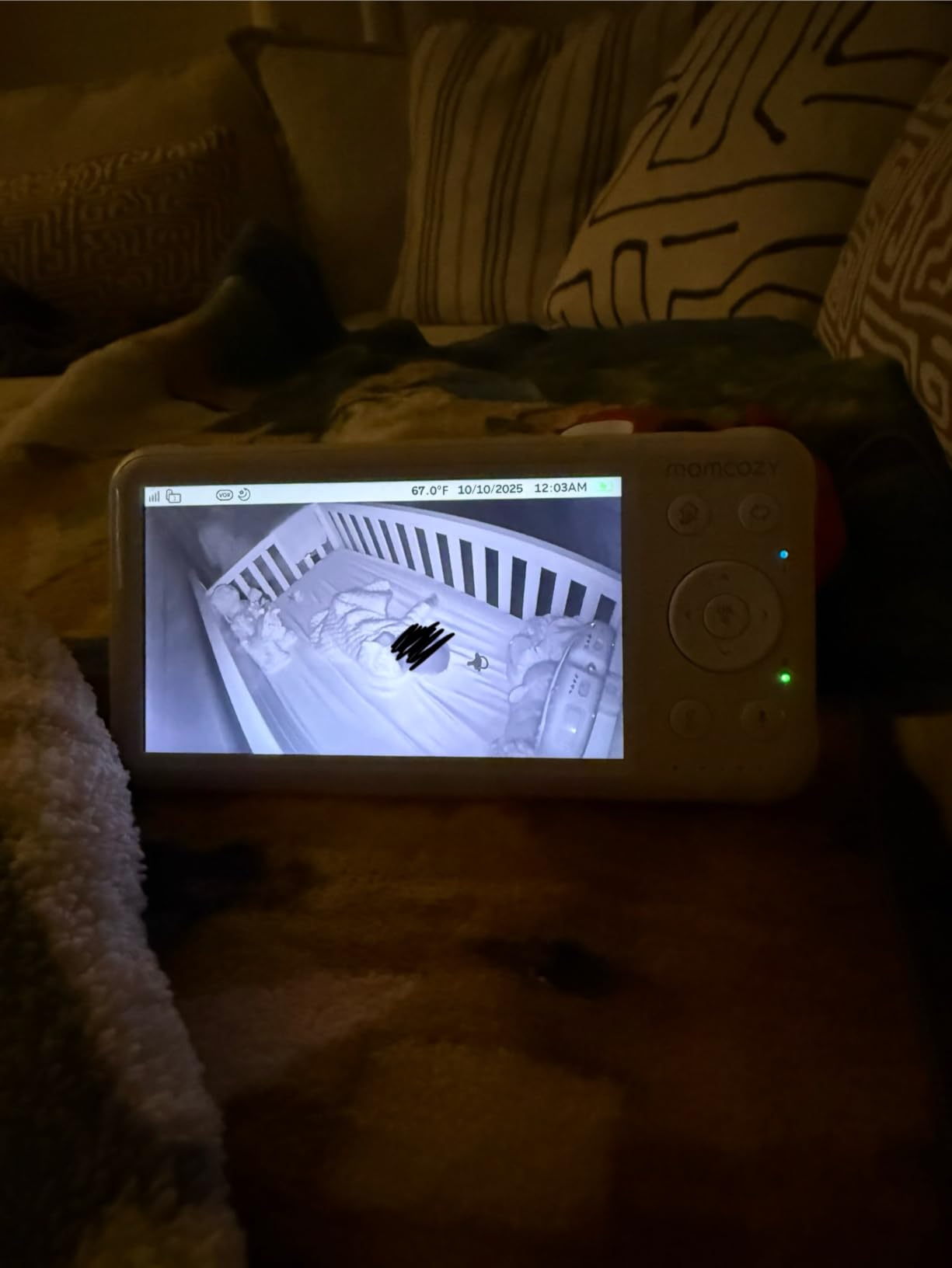 Momcozy BM01 Baby Monitor with 2 Cameras, 5'' 1080P Split Screen & no WiFi customer photo 1
