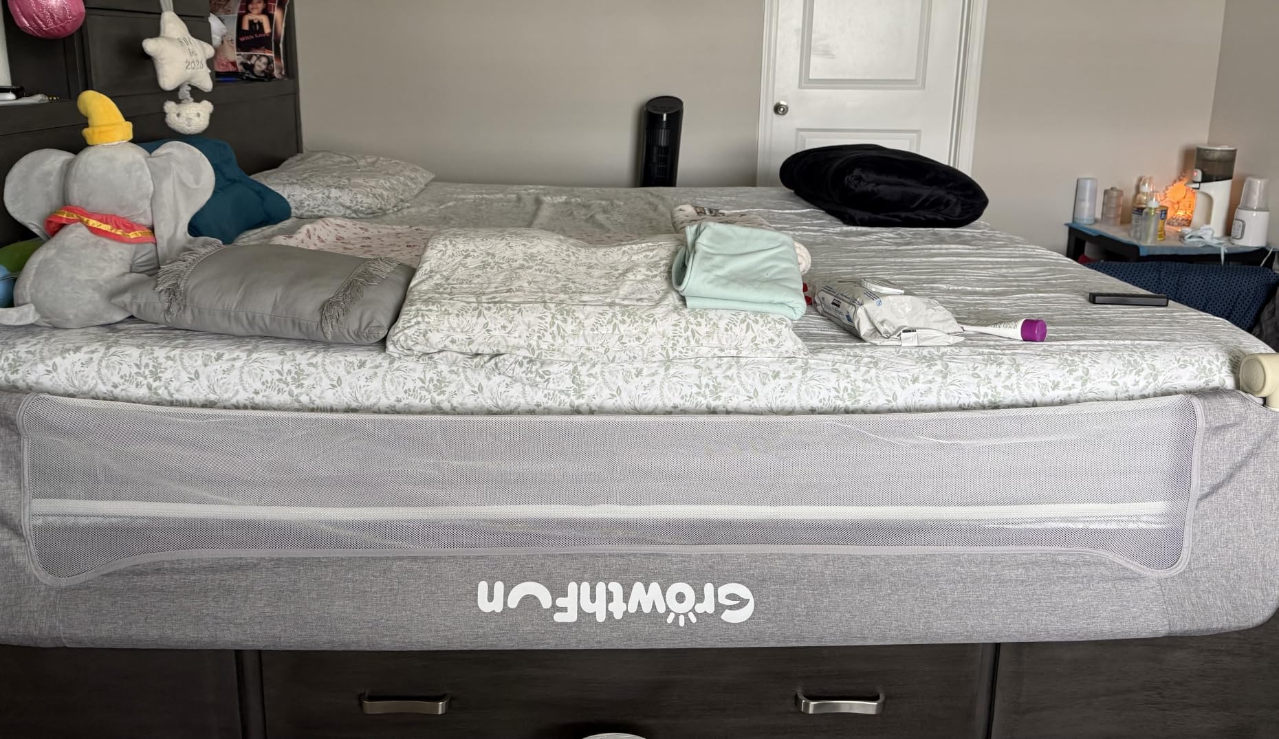 Foldable Bed Rail for Toddlers, 71in Reinforced Carbon Steel Frame&Connectors, Breathable Cationic Fabric - Safety Toddler Bed Rails for Queen, King, Twin, Full, No-Tool Setup. customer photo 1