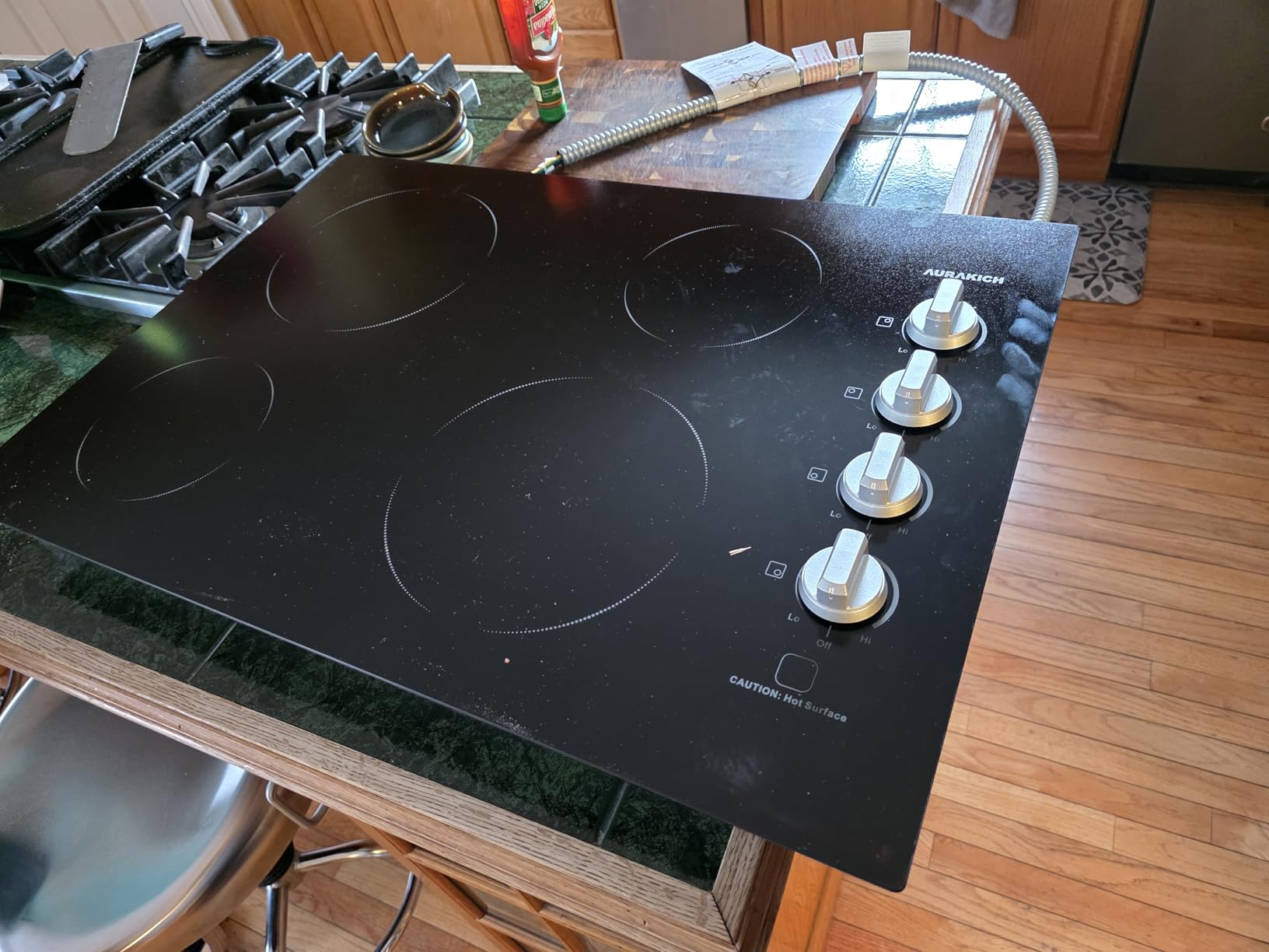 30 inch Electric Cooktop 4 Burners, Knob Control customer photo 1