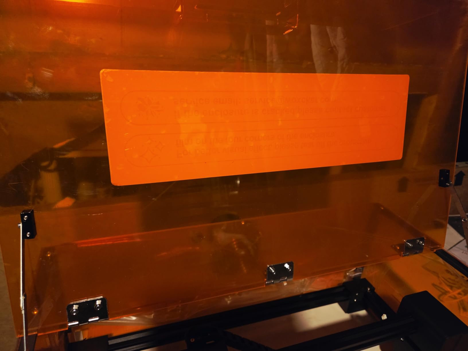 Laser Engraver 5.5W Enclosed 300×300mm Engraving Area Class 1 5500mW customer photo 2