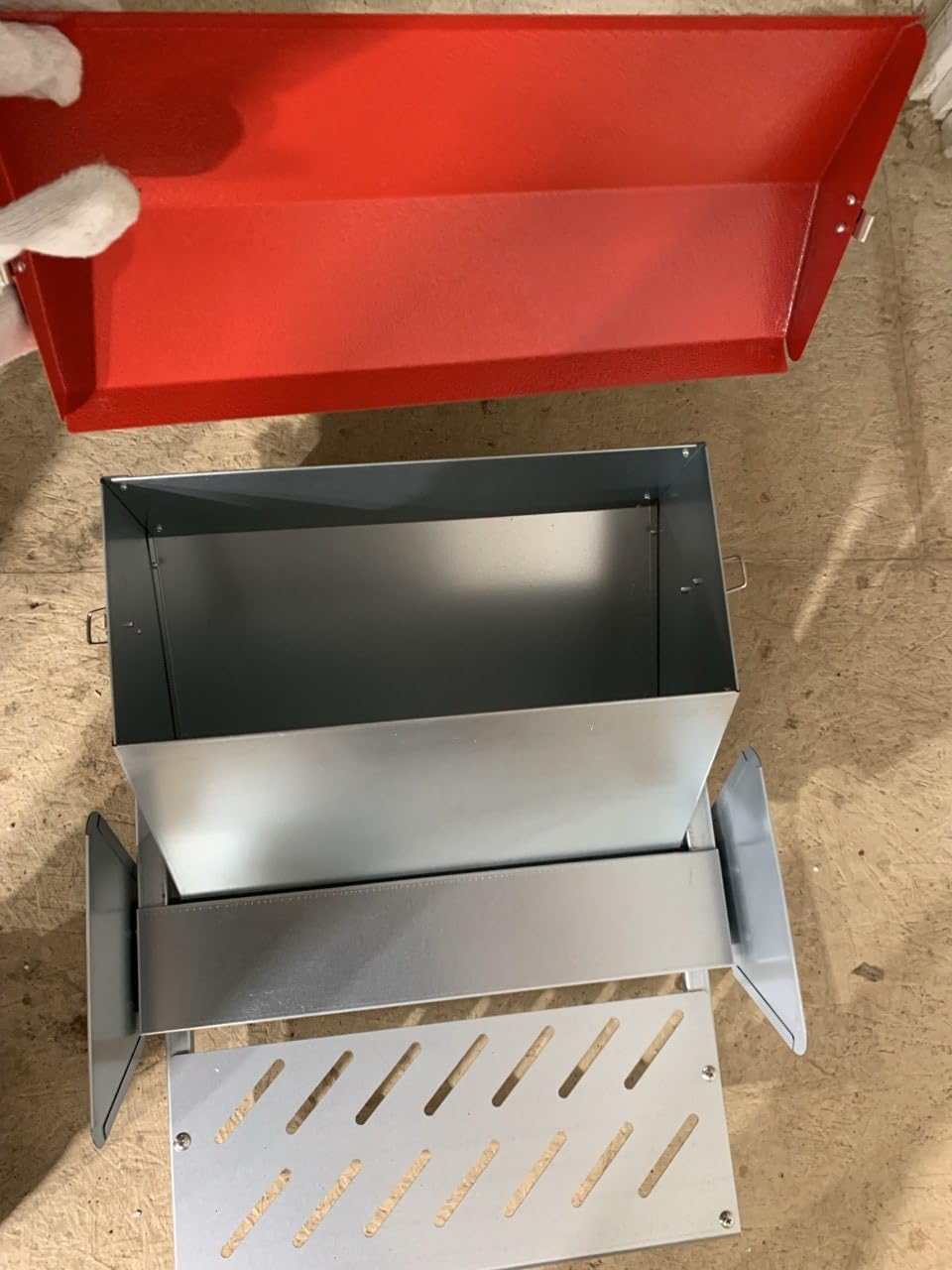 25lbs Automatic Chicken Feeder-Steel Treadle Poultry Feeder Weatherproof customer photo 1