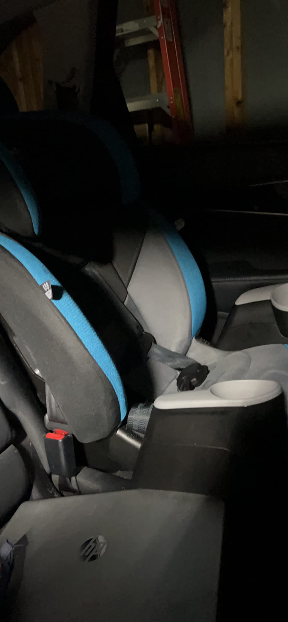 Evenflo High-Back Booster Car Seat with Harness, 22 to 110lbs, Maestro Sport, Granite Gray customer photo 1