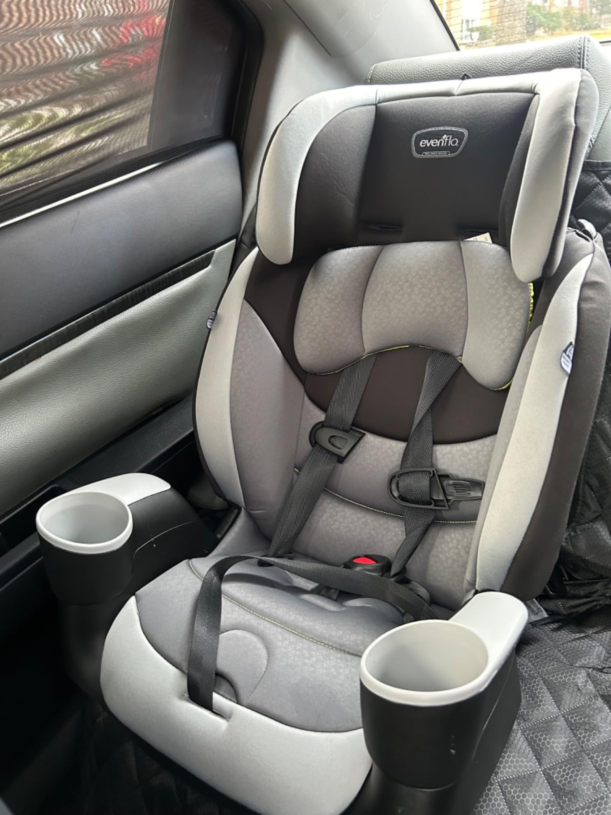 Evenflo High-Back Booster Car Seat with Harness, 22 to 110lbs, Maestro Sport, Granite Gray customer photo 2