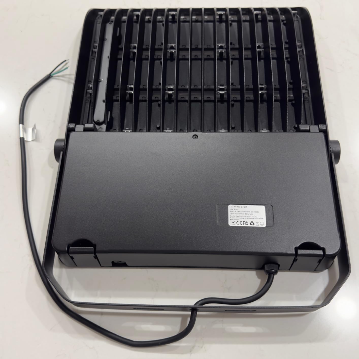 ledmo LED Flood Light Outdoor, 360W 50400LM Stadium Light, IP65 Waterproof customer photo 1