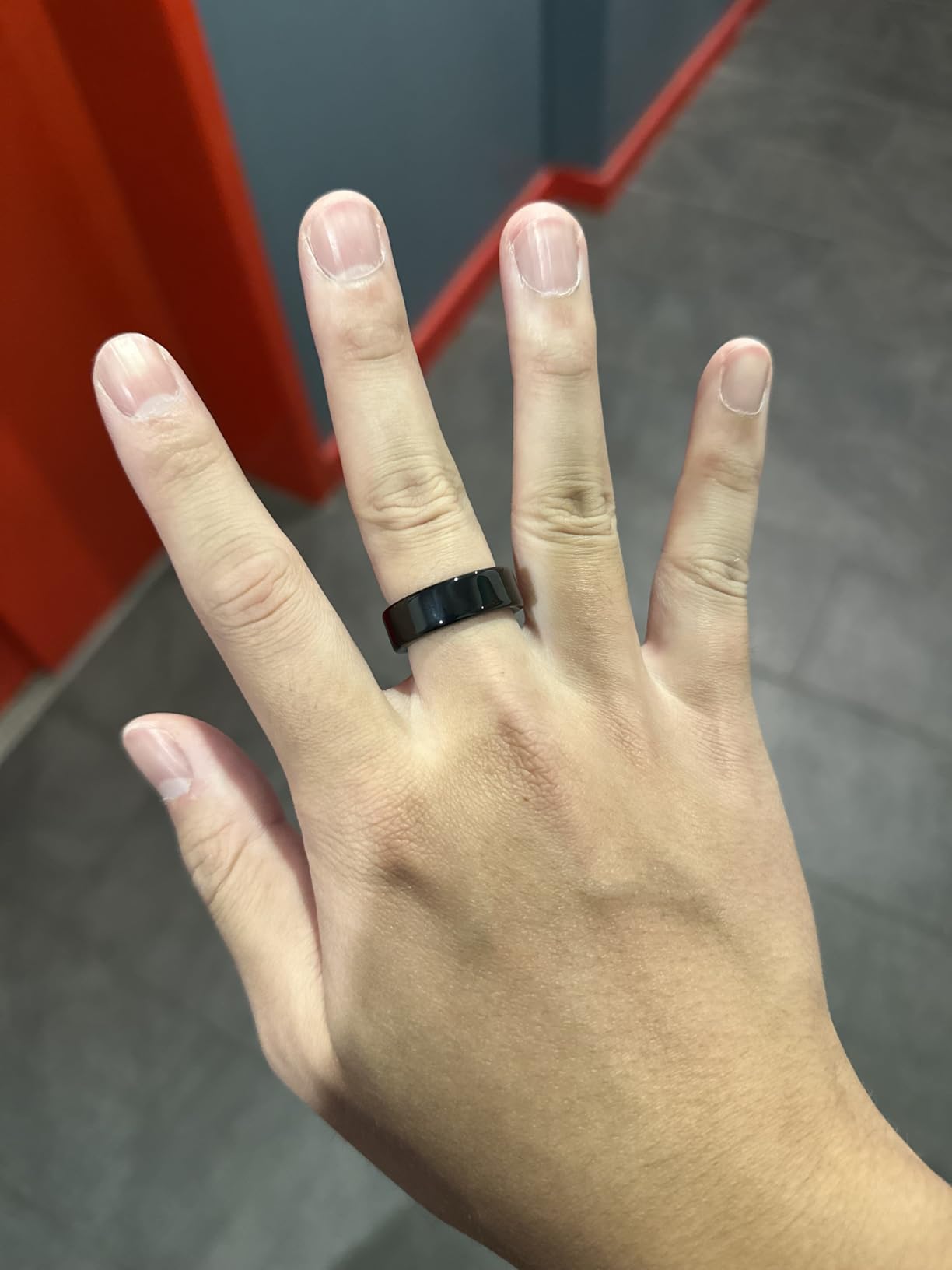 POBOVi Gen 2 Titanium Smart Ring, Black, Polished, Size 11 customer photo 1