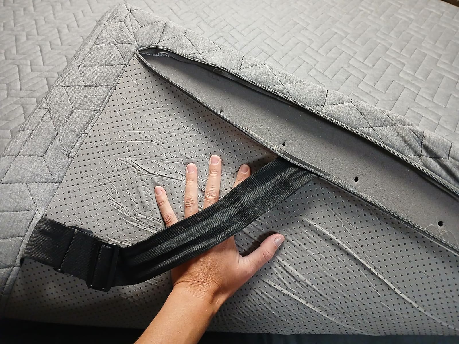 Sleepmax Extra Firm Memory Foam Mattress Topper 3 Inch Queen Size customer photo 1