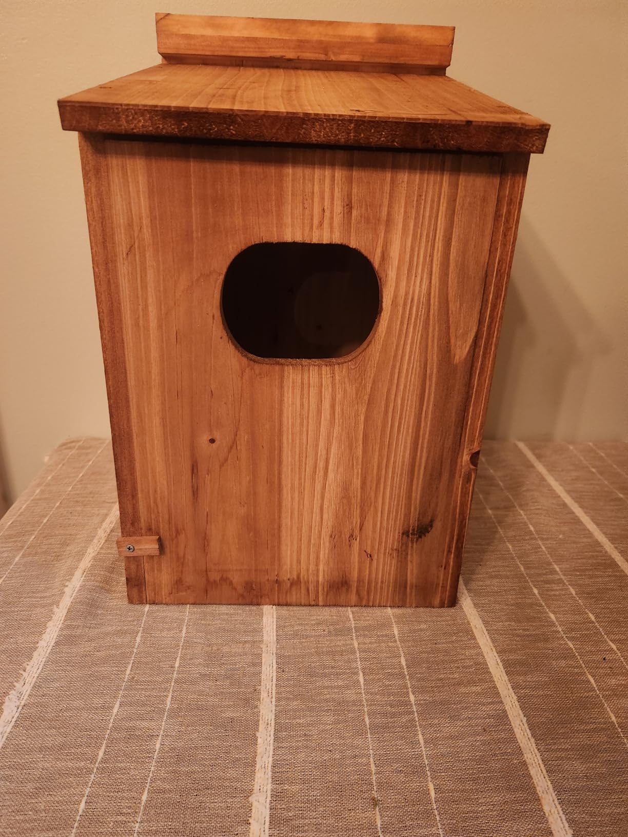 Mallard Nesting Box, Wood Duck House for Outdoor Hexagonal Large Duck House with Dual Entrances for Ponds, Wetlands, Backyards 19.7 X 10.2 X 10.2 Inches customer photo 1