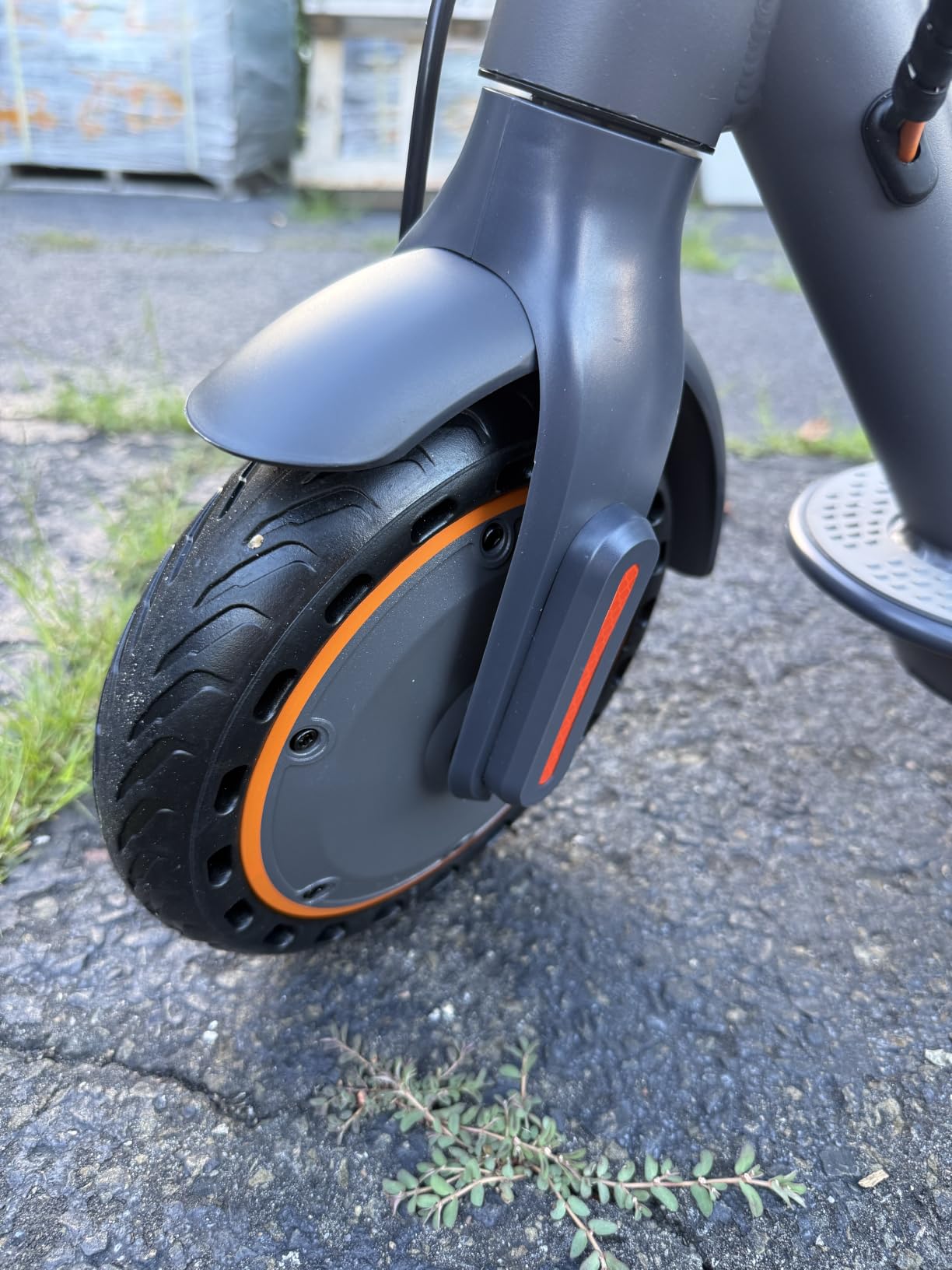 VOLPAM Electric Scooter, 500W/800W/1000W Motor, Long Range 21-28Miles customer photo 2