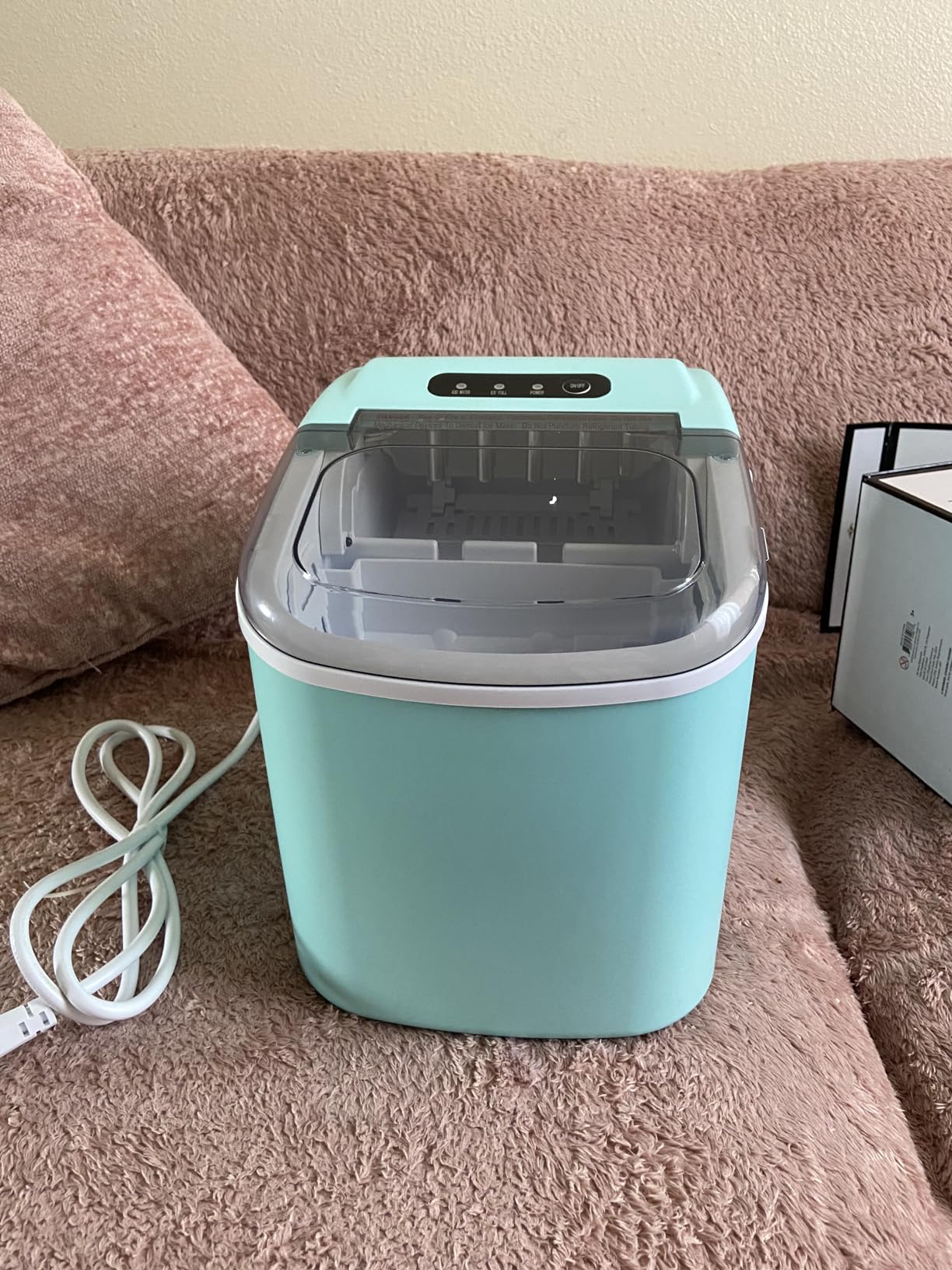 AGLUCKY Nugget Ice Maker Countertop with One-Touch Dispensing customer photo 2